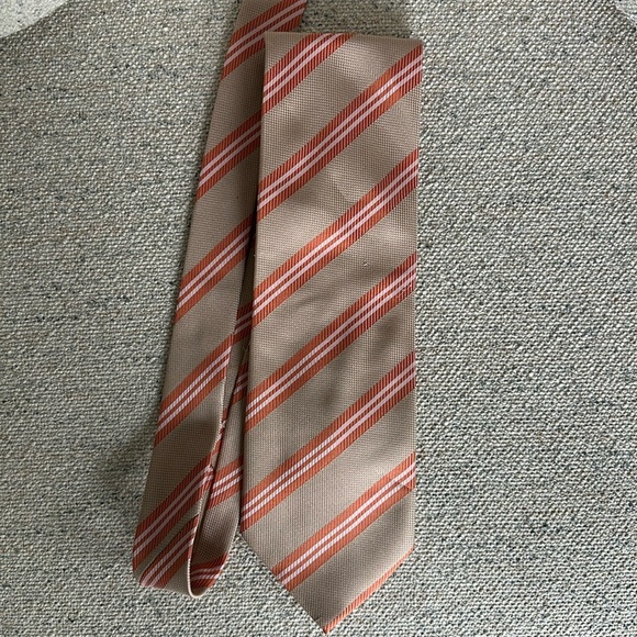 Giorgio Armani men’s striped beige and burnt orange tie - Picture 1 of 2